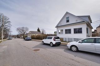18 Bliss, Dartmouth, MA 02748