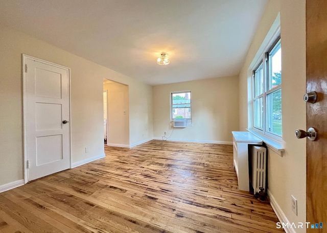 1068 East Main Street APT 4, Stamford, CT 06902