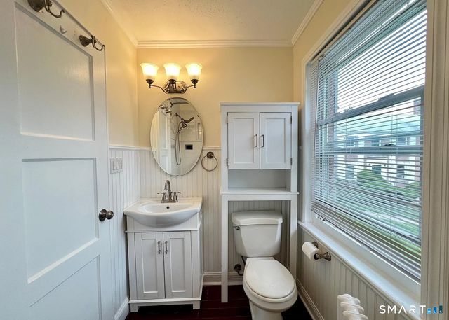 1068 East Main Street APT 4, Stamford, CT 06902