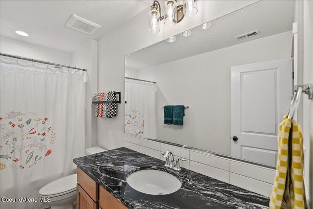 2023 W MOSELLE DR, Coeur D'alene, ID 83815