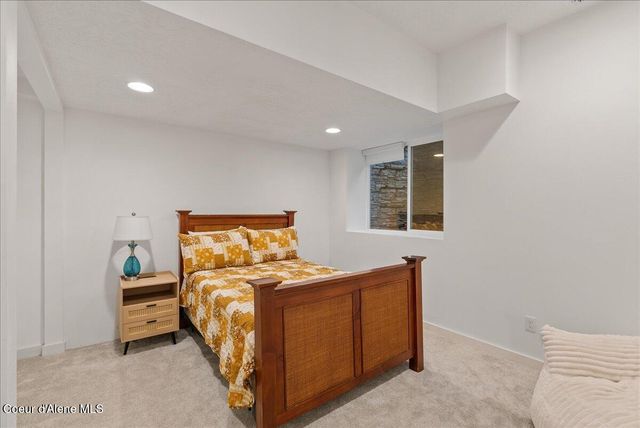 2023 W MOSELLE DR, Coeur D'alene, ID 83815