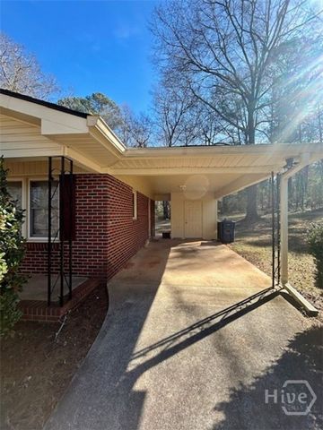 194 V F W Drive, Watkinsville, GA 30677