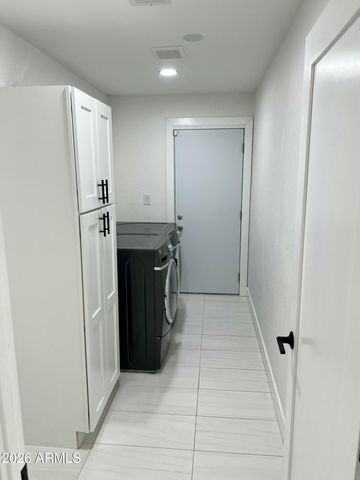 8738 E STARLIGHT Way, Scottsdale, AZ 85250