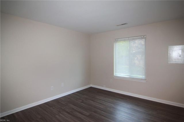 1761 Ocean Bay DR, Virginia Beach, VA 23454