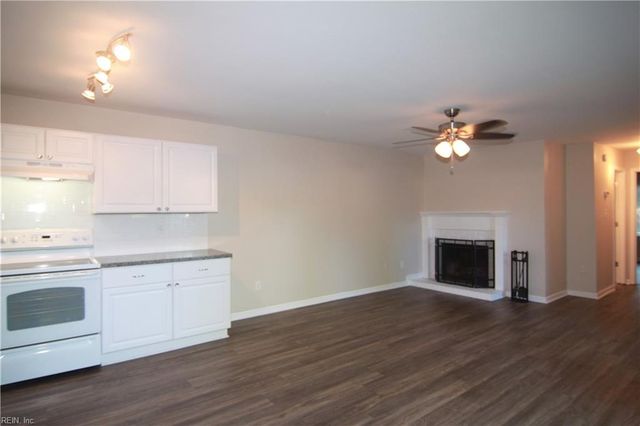 1761 Ocean Bay DR, Virginia Beach, VA 23454