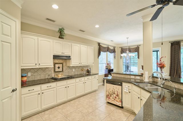 11130 Hunters Landing, Montgomery, TX 77356