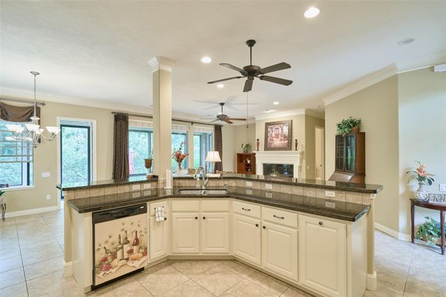 11130 Hunters Landing, Montgomery, TX 77356