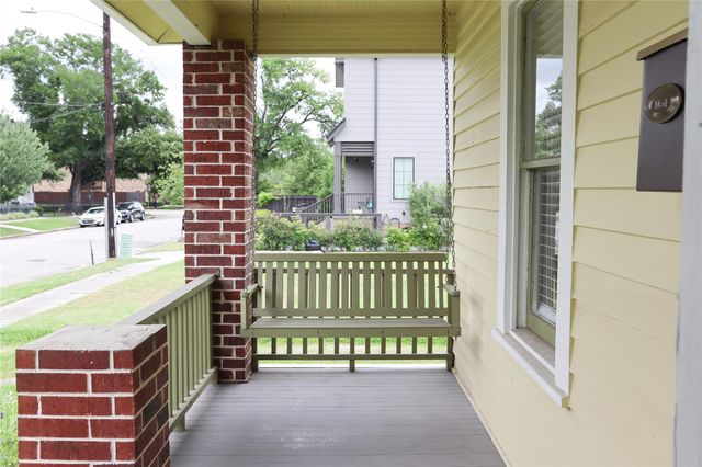 220 W 16th Street, Houston, TX 77008