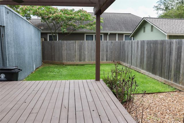 220 W 16th Street, Houston, TX 77008