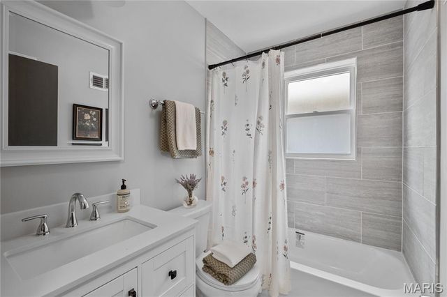 5203 SCHOLLMEYER, St Louis, MO 63109