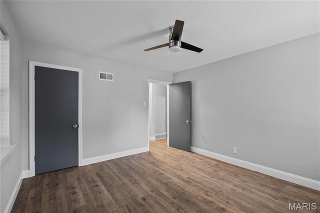 5203 SCHOLLMEYER, St Louis, MO 63109