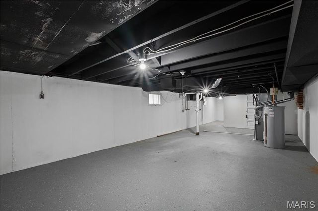 5203 SCHOLLMEYER, St Louis, MO 63109