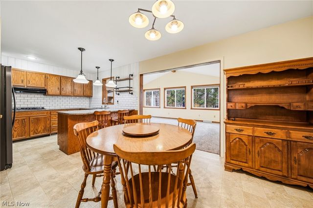 1930 E 52nd Street, Ashtabula, OH 44004