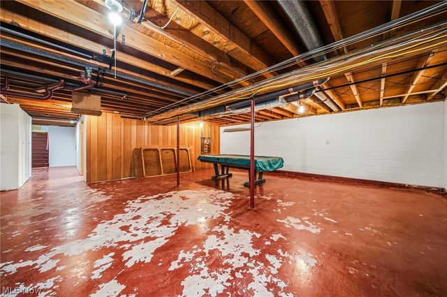 1930 E 52nd Street, Ashtabula, OH 44004