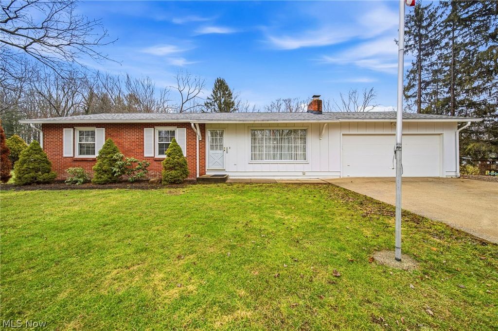 1930 E 52nd Street, Ashtabula, OH 44004