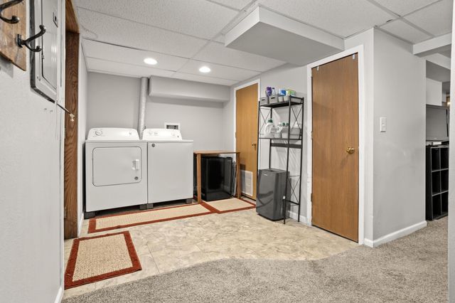 524 Cherry Street, Grand Forks, ND 58201