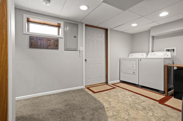 524 Cherry Street, Grand Forks, ND 58201