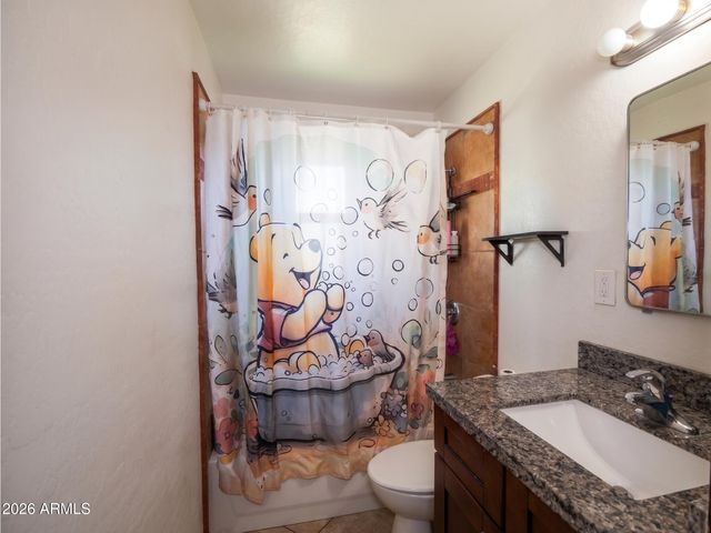 3201 N Turney Avenue, Phoenix, AZ 85017