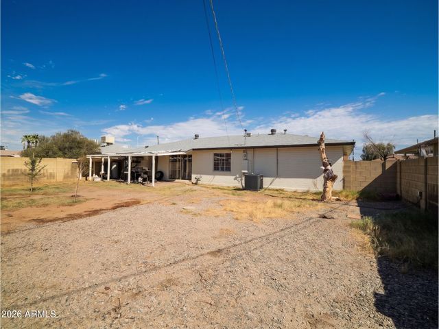3201 N Turney Avenue, Phoenix, AZ 85017