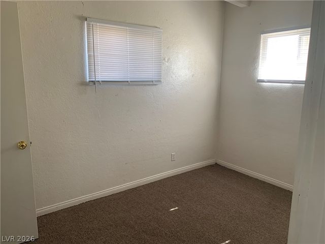 624 North 11th Street, Las Vegas, NV 89101