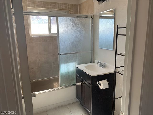 624 North 11th Street, Las Vegas, NV 89101