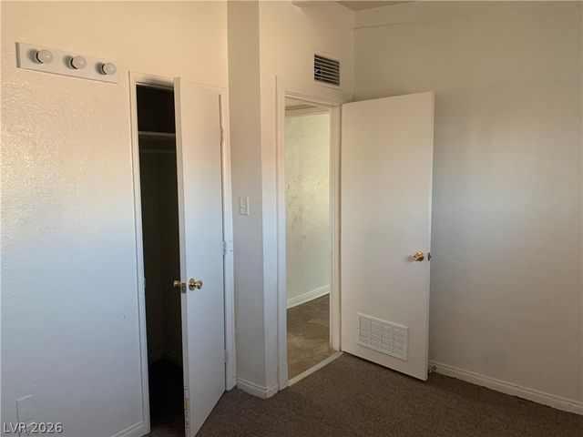 624 North 11th Street, Las Vegas, NV 89101