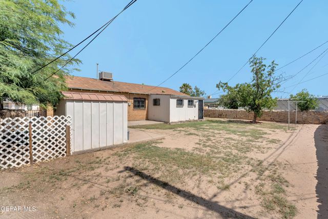261 S MARYLAND Street, El Paso, TX 79905