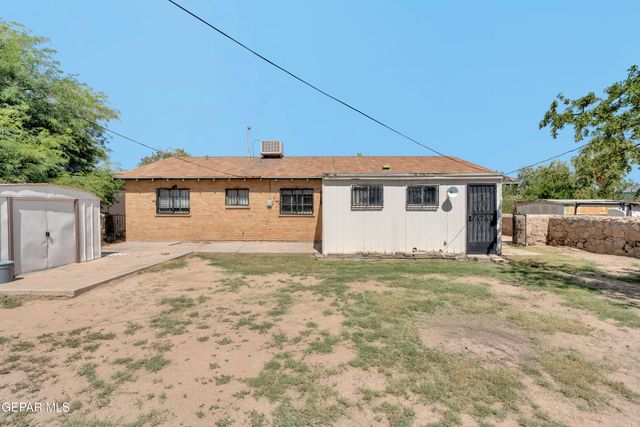 261 S MARYLAND Street, El Paso, TX 79905