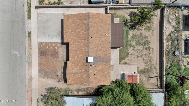 261 S MARYLAND Street, El Paso, TX 79905