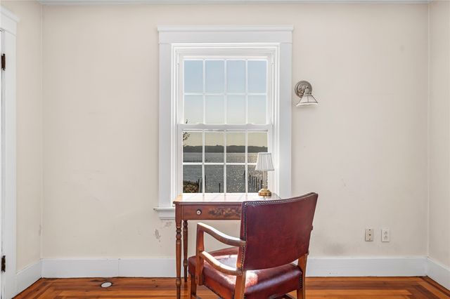 8 Rushton Drive, Cranston, RI 02905