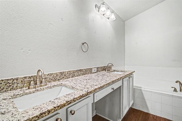 30707 PGA DRIVE, Sorrento, FL 32776