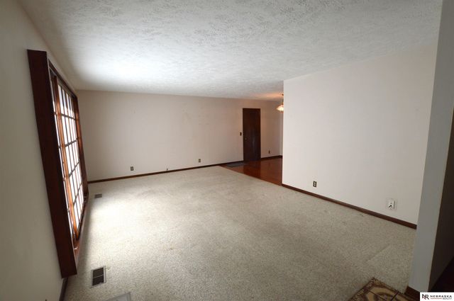 3748 N 44th Street, Lincoln, NE 68504