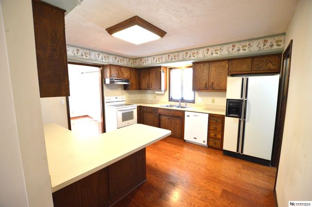 3748 N 44th Street, Lincoln, NE 68504