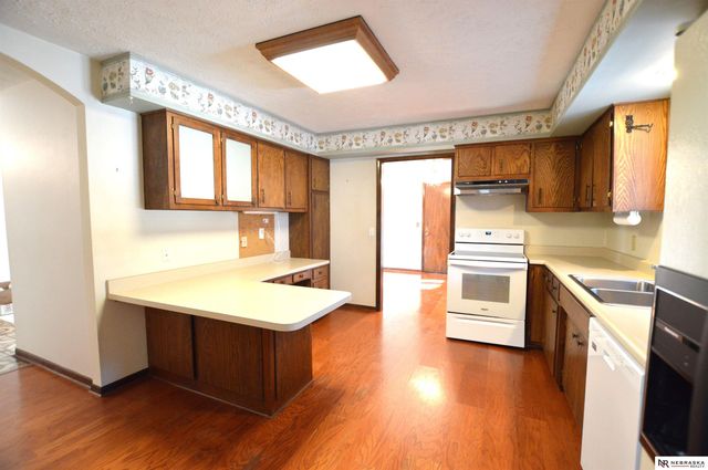 3748 N 44th Street, Lincoln, NE 68504