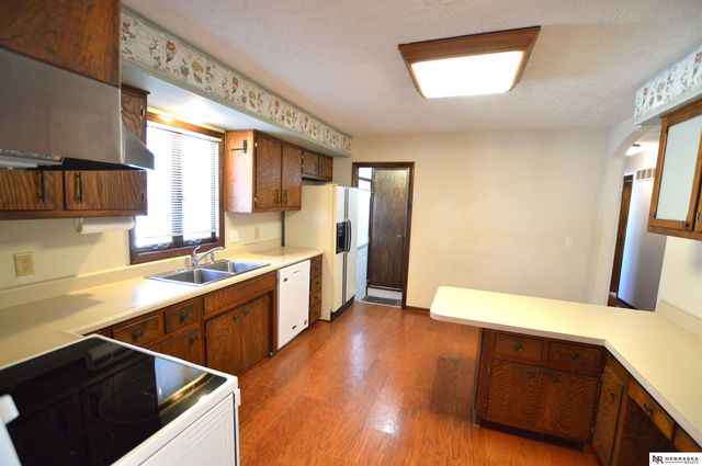 3748 N 44th Street, Lincoln, NE 68504