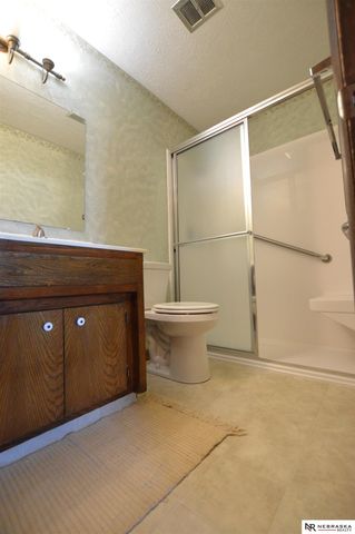 3748 N 44th Street, Lincoln, NE 68504