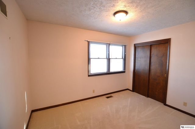 3748 N 44th Street, Lincoln, NE 68504