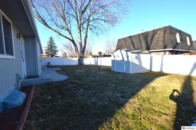 3748 N 44th Street, Lincoln, NE 68504