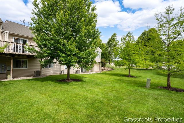 7360 Sierrafield Court, Byron Center, MI 49315