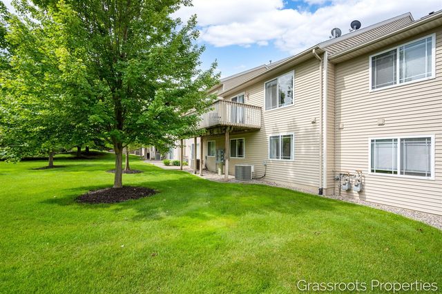 7360 Sierrafield Court, Byron Center, MI 49315