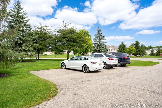 7360 Sierrafield Court, Byron Center, MI 49315