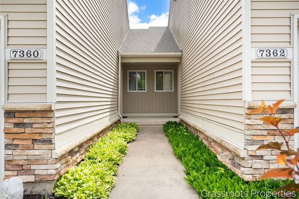 7360 Sierrafield Court, Byron Center, MI 49315