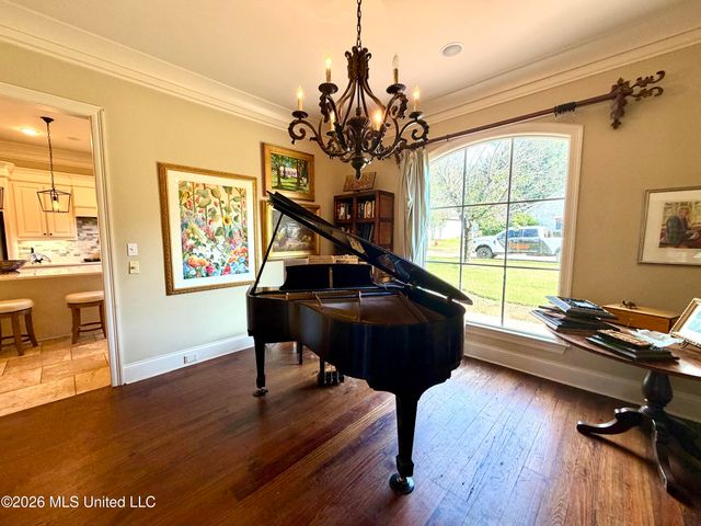 809 Beaumont Drive, Madison, MS 39110