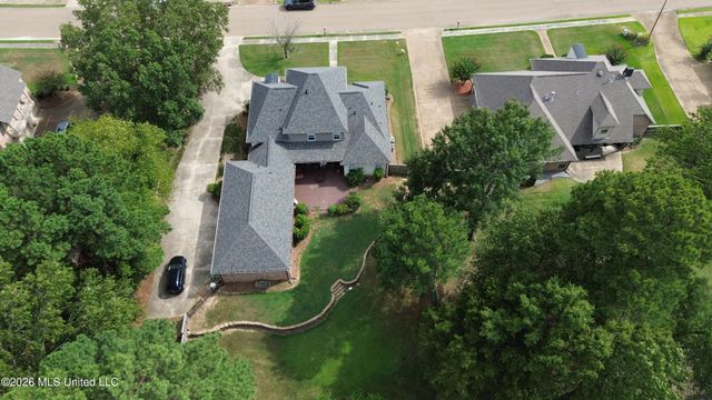 809 Beaumont Drive, Madison, MS 39110