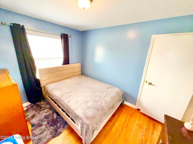 5412 Dannyboy Ln, Louisville, KY 40214