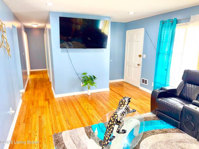 5412 Dannyboy Ln, Louisville, KY 40214