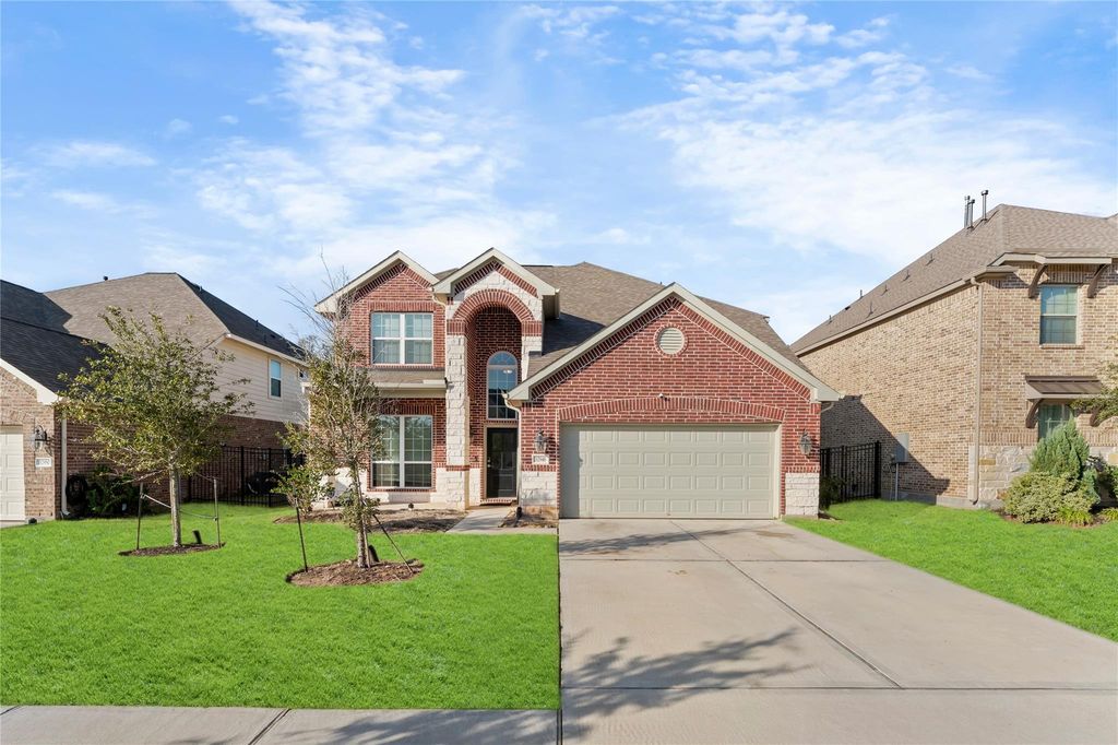 32946 Franklin Brooks Drive, Brookshire, TX 77423