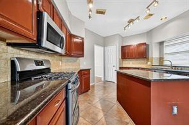 6307 Box Bluff Court, Sugar Land, TX 77479