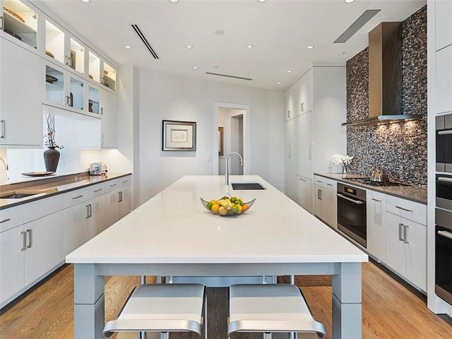 3376 Peachtree Road NE 44B, Atlanta, GA 30326