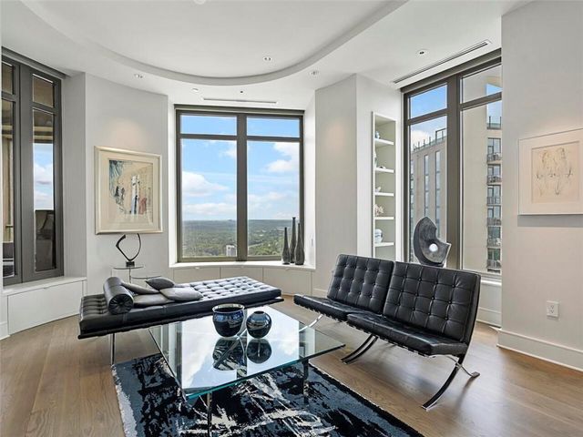 3376 Peachtree Road NE 44B, Atlanta, GA 30326